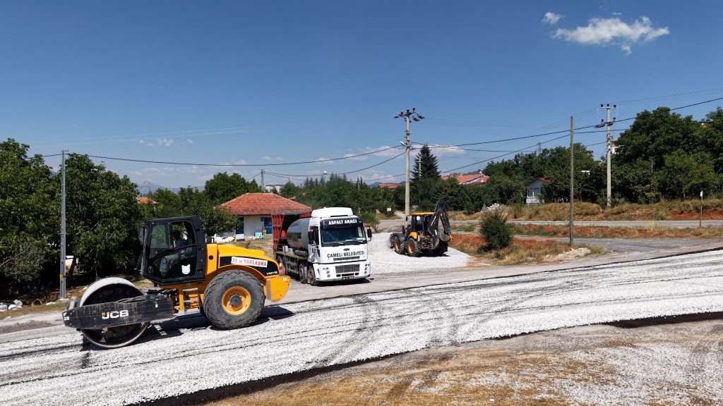 Çameli Belediye Başkanı Arslan: 70 Milyon Liralık Asfaltı, 10 Milyon Liraya Yaptık...