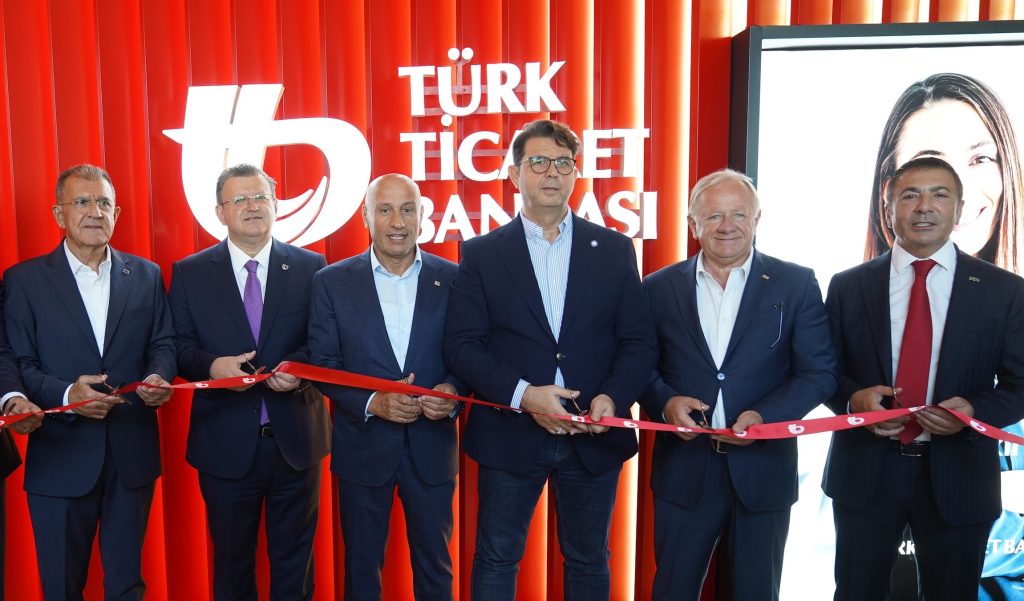 Türk Ticaret Bankası Denizli Şubesi Hizmete Açıldı...