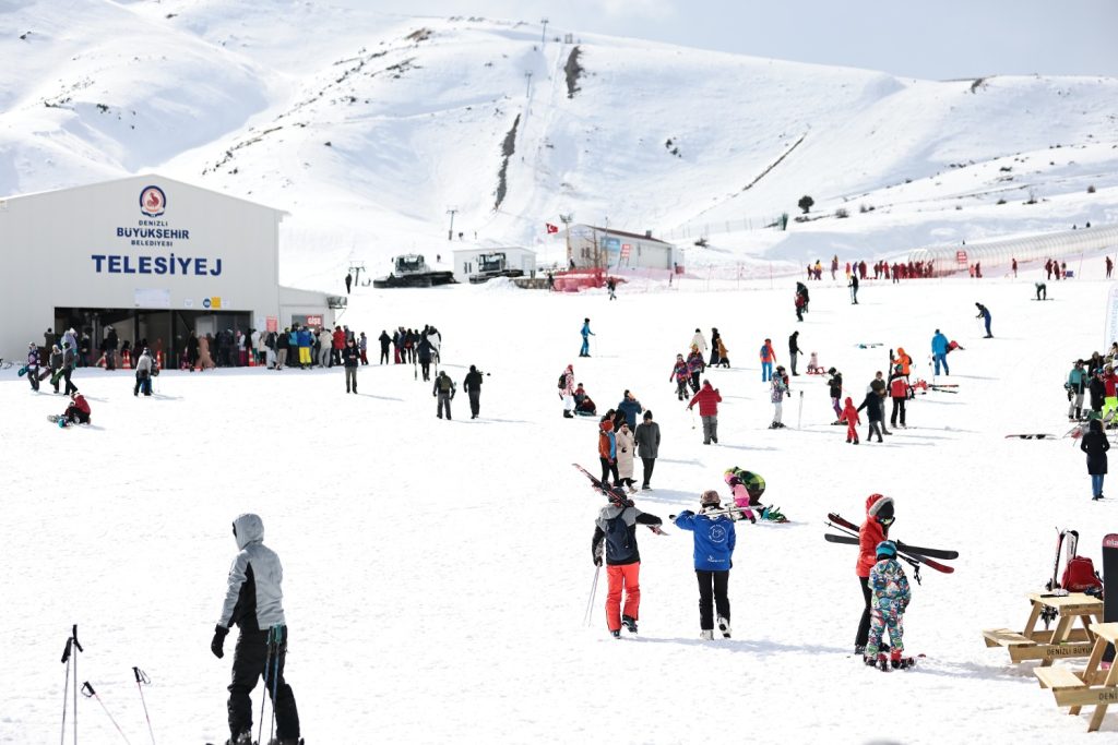 Denizli Kayak Merkezi, Denizli Büyükşehir Belediyesinden Alındı...