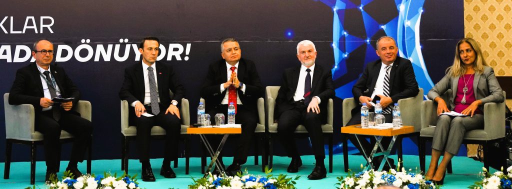 Makine Sektörünün Kalbi, MAKSİAD Denizli Makine Zirvesi 2025'de attı...
