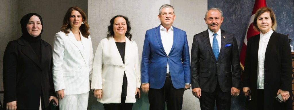 Denizli AK Parti Kadın Kolları İl Danışma Toplantısı Yapıldı...