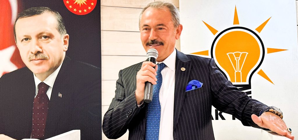 AK Parti Denizli İl Kadın Kolları Başkanı Münevver Tekaslan