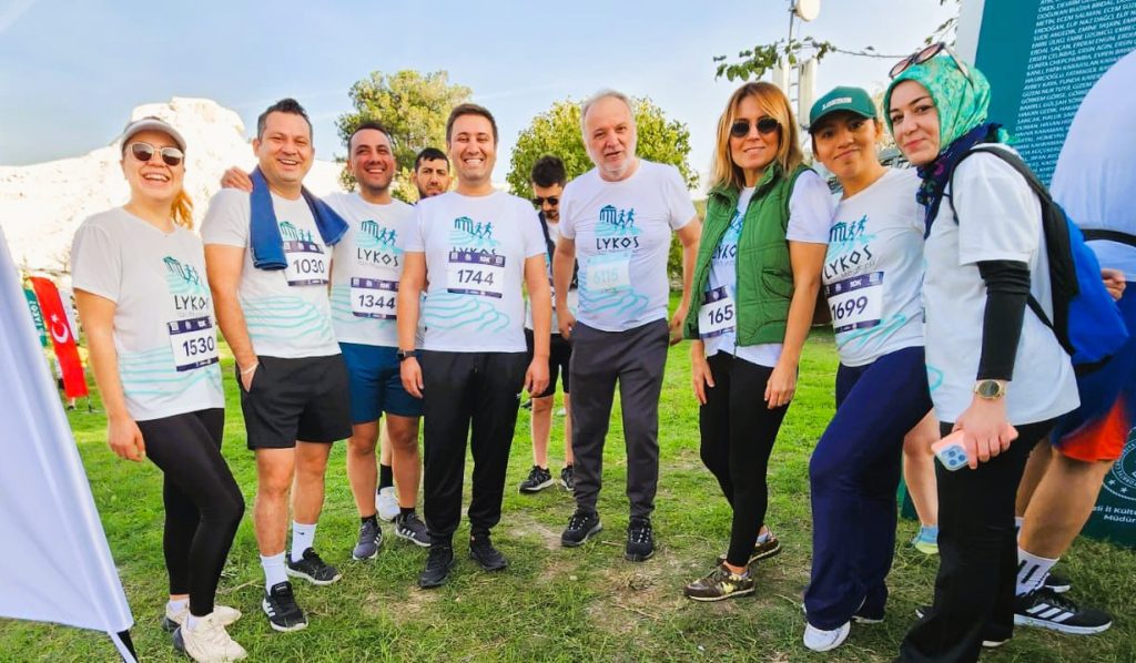 Askon Demir, Lykos Yarı Maratonu’nda Koştu