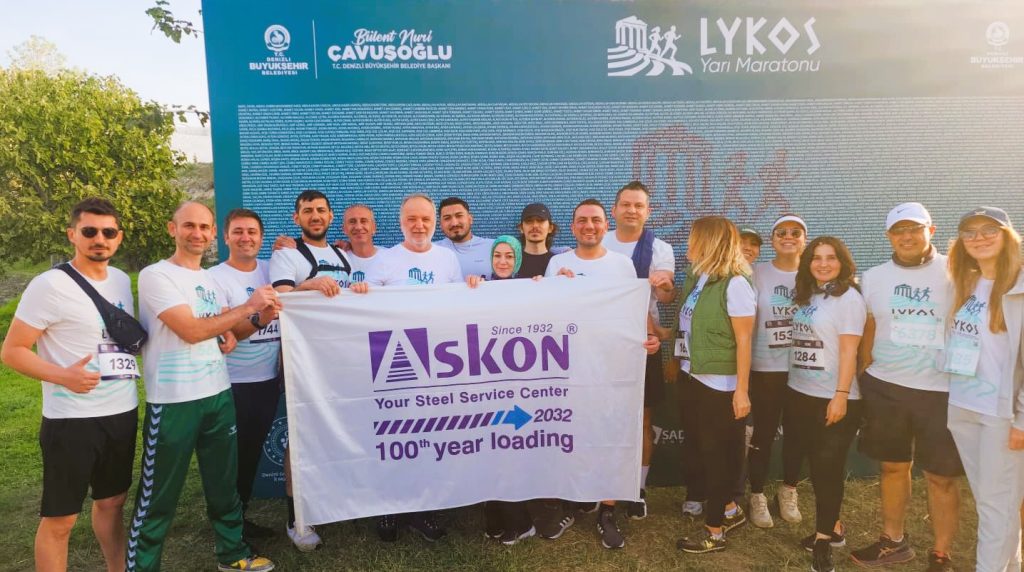 Askon Demir, Lykos Yarı Maratonu’nda Koştu