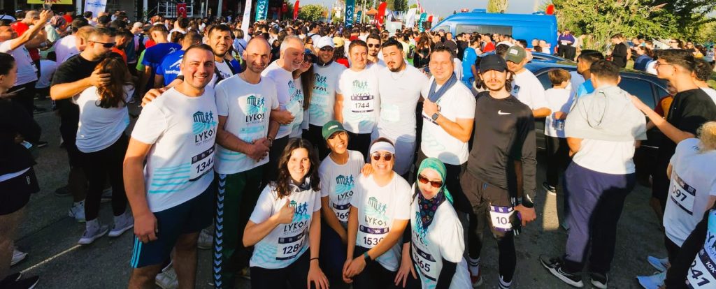 Askon Demir, Lykos Yarı Maratonu’nda Koştu
