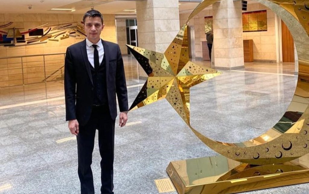 Denizli'de Balkondan Düşen Avukat Yaşamını Yitirdi...