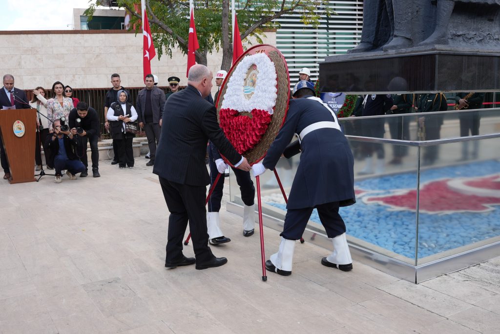Denizli'de Cumhuriyet Bayramı Kutlamaları Başladı...