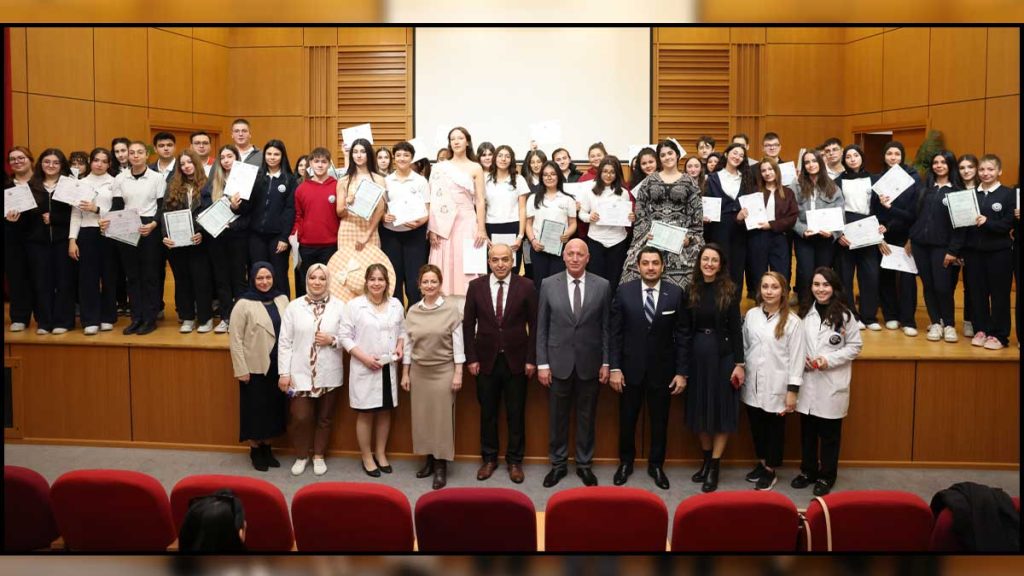 BabaFest’in Yıldızları Sertifikalarını Aldı...