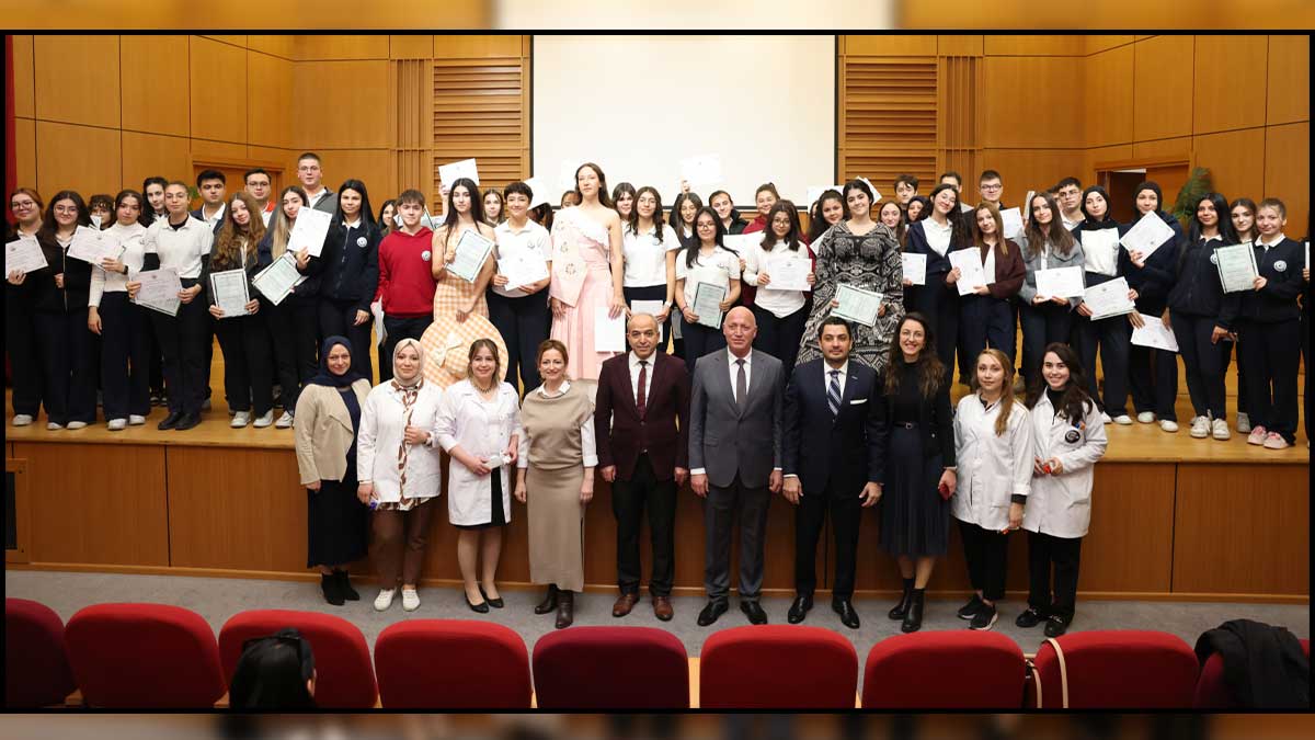 BabaFest’in Yıldızları Sertifikalarını Aldı… 