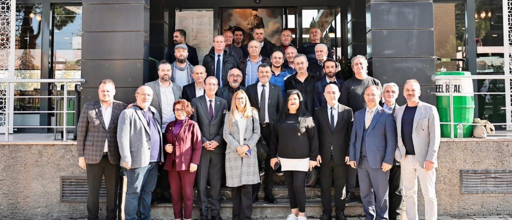 Başkan Çavuşoğlu: Otobüs Şoförü Bulamıyoruz...
