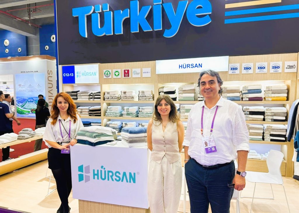 DTO Üyeleri Çin'in En Büyük Fuarına Çıkarma Yaptı...