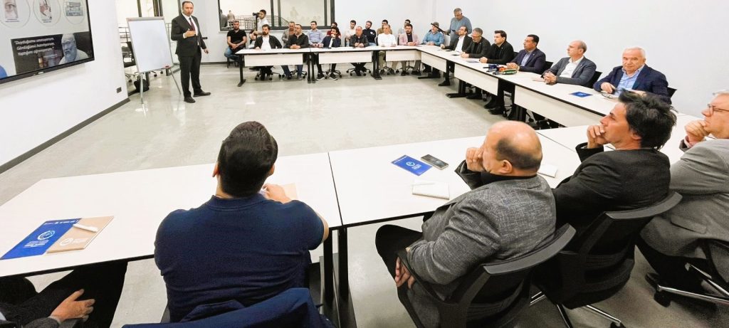 Denizli MAKSİAD Derneği Üyeleri, 'Model Fabrika'yı Yerinde İnceledi...