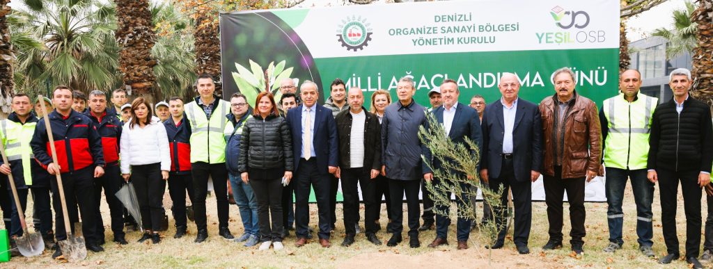 Denizli OSB Yönetimi ve Çalışanları Yüzlerce Fidanı Toprakla Buluşturdu...