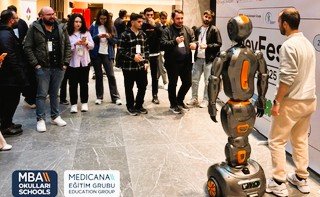 Denizli MBA Okulları’nın, Ada Robotu DEVFEST 2025’te İlgi Odağı Oldu…