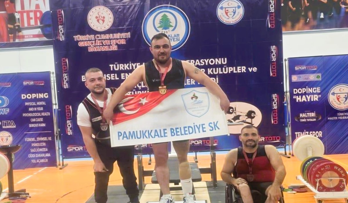 Denizlili Halterci Hem Şampiyon Oldu, Hem de Rekor Kırdı…