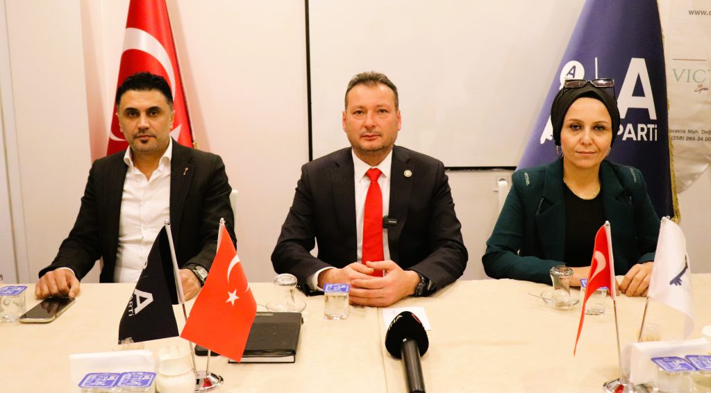 Denizli Anahtar Parti İl Başkanı Saruhan: Biz Bu Milletin Umuduyuz...