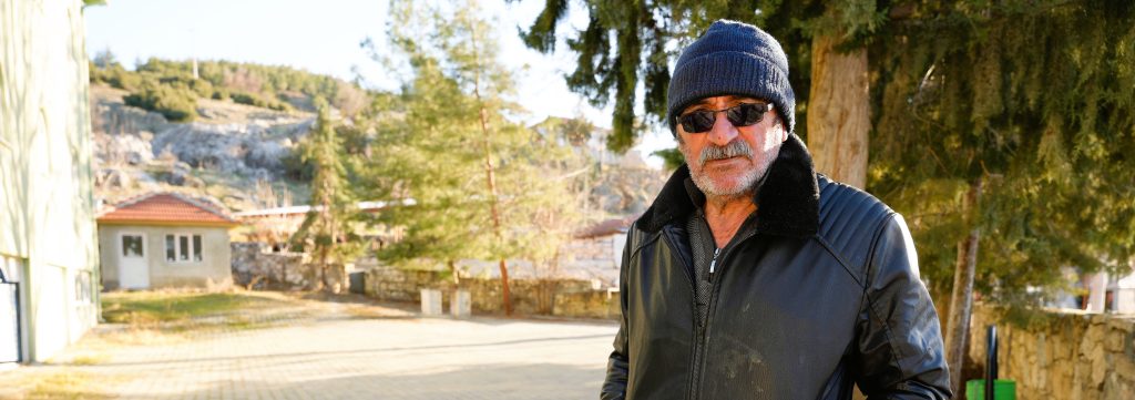 Denizli'de Köyün Tek Camisi İcra Yoluyla Satışa Çıkarıldı...