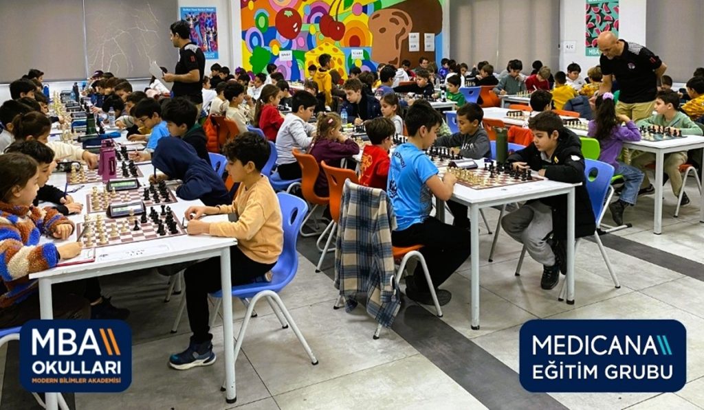 MBA Okulları Denizli Kampüsü’nde Satranç Coşkusu!