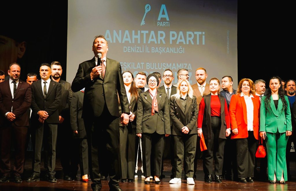 Denizli Anahtar Parti İl Teşkilatı'ndan Coşkulu Dayanışma Günü Buluşması...