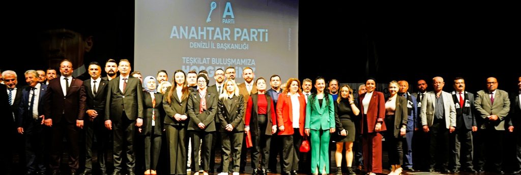 Denizli Anahtar Parti İl Teşkilatı'ndan Coşkulu Dayanışma Günü Buluşması...