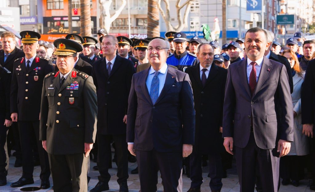Denizli 95 Yıl Önceki Heyecan ve Saygıyla Atası'nı Andı...
