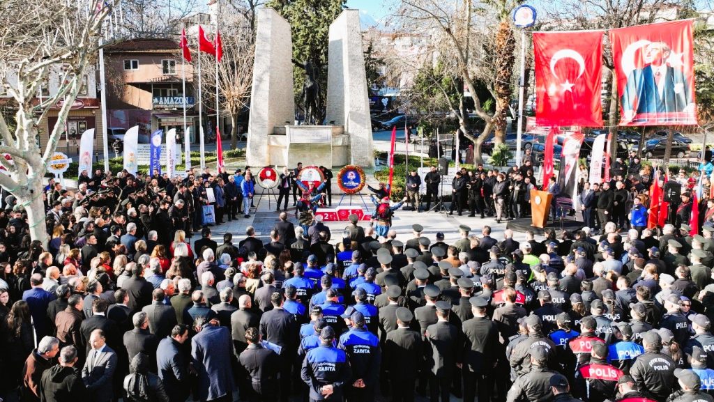 Denizli 95 Yıl Önceki Heyecan ve Saygıyla Atası'nı Andı...