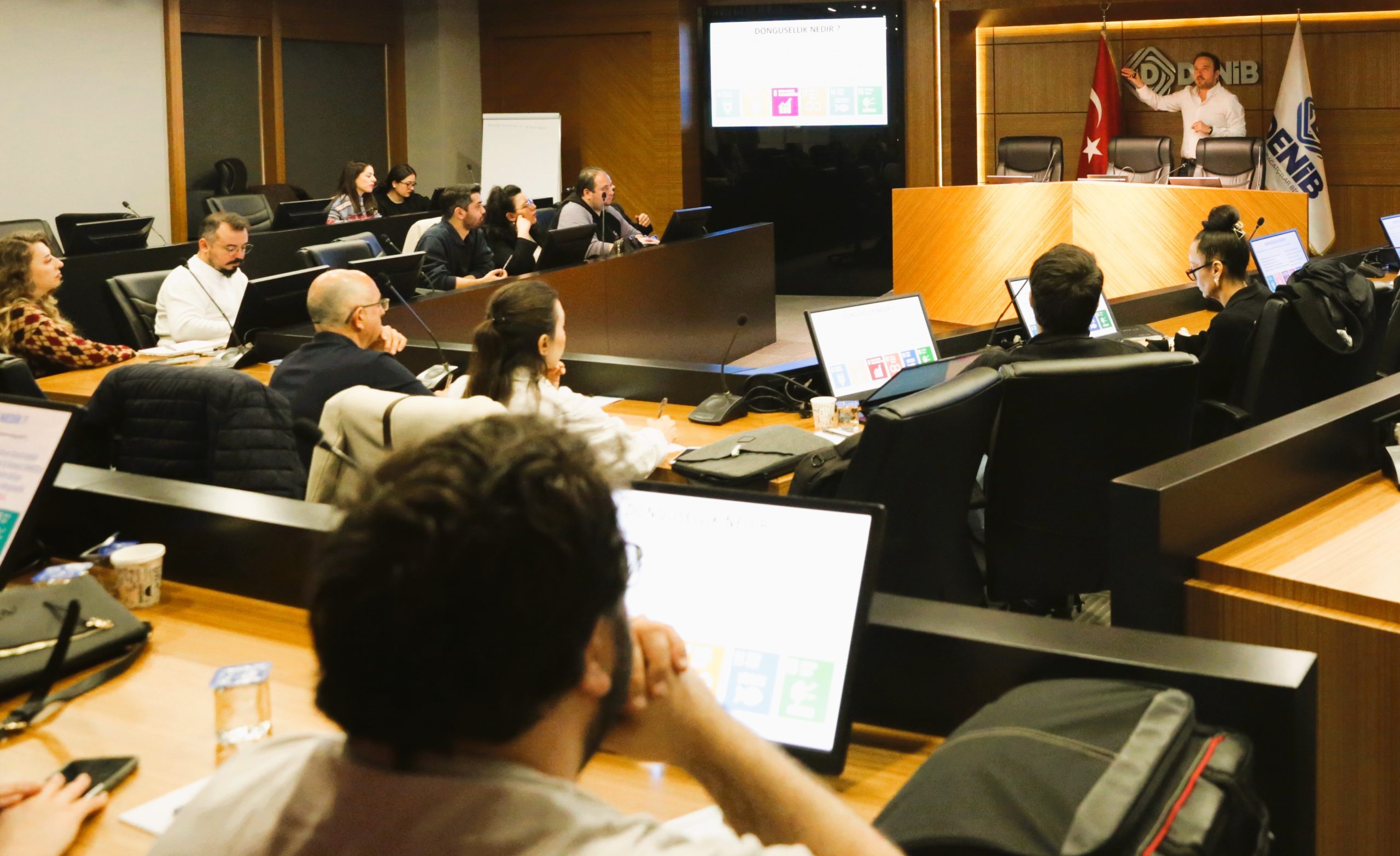 DENİB Akademi, Dijital Ürün Pasaportu Eğitimi Düzenledi…
