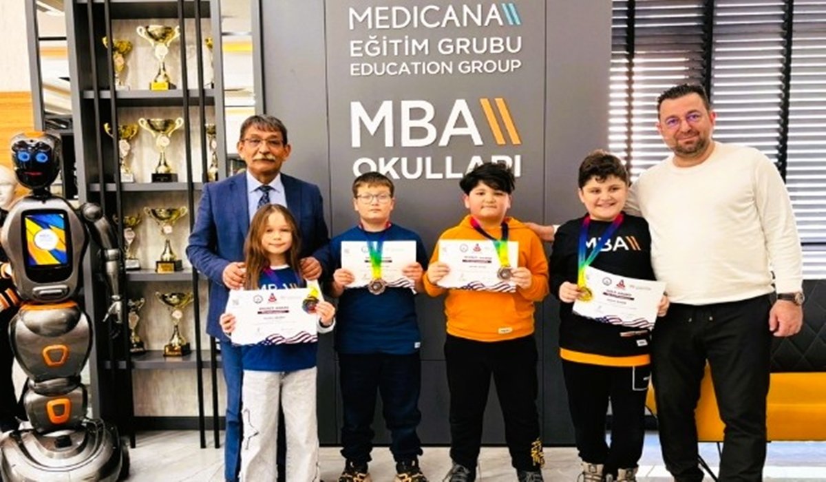 MBA Okulları, Amerikan Matematik Olimpiyatları’ndan Madalyalarla Döndü…