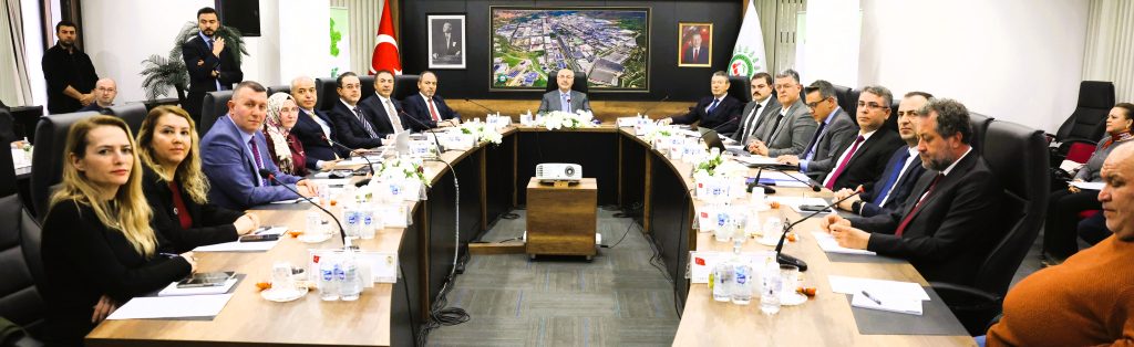Denizli Valisi Köşger OSB'yi Ziyaret Etti, İstihdam Kurulu Toplantısına Başkanlık Yaptı...