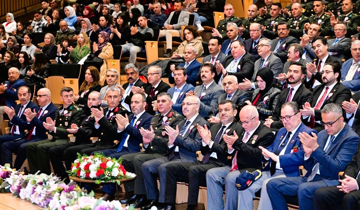 Çanakkale Zaferi, Denizli’de de Törenlerle Anıldı…
