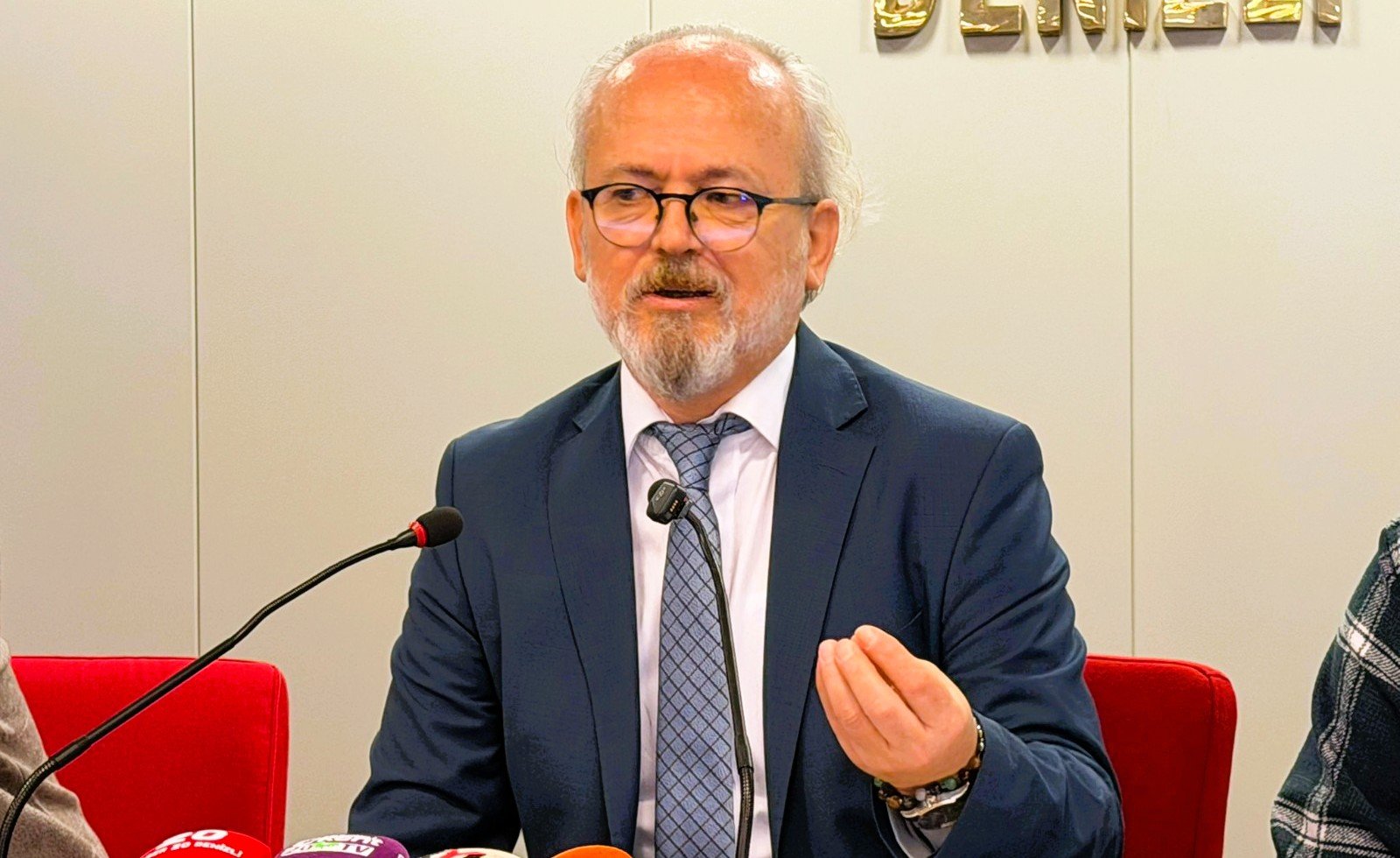 Diş Hekimleri Denizli’de Sorunlarını Tartışacak…