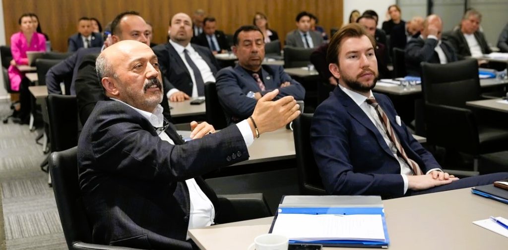 DSO Başkanı Kasapoğlu, 'Sanayisizleşme' Tehlikesine Karşı Uyardı...