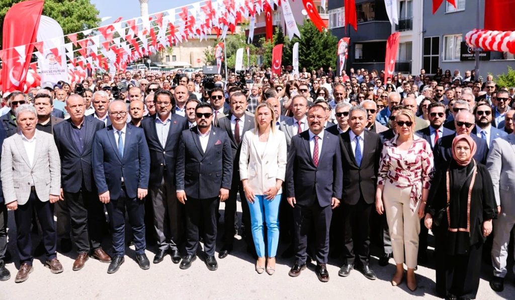 Denizli Büyükşehir'den Hasta Yakınları İçin Örnek Tesis...