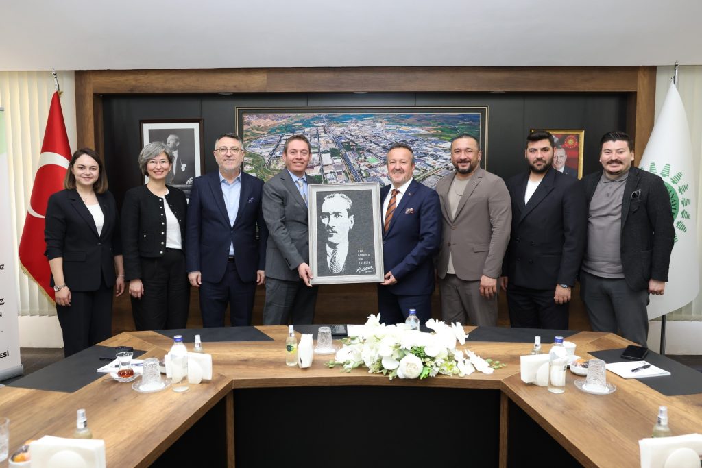 Denizli OSB’de Gençler ve Sanayicilerle Yoğun Buluşma Trafiği Sürüyor...