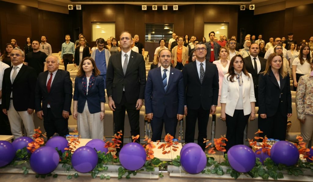 TÜSEB Projeleri, Tıp ve Sanayi Dünyasını Denizli’de Bir Araya Getirdi...