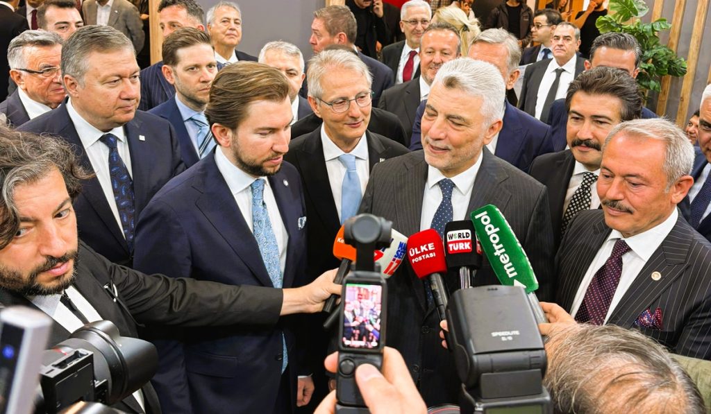 Hometex 2026’da DENİB İmzası: 106 Stantla Güçlü Katılım...