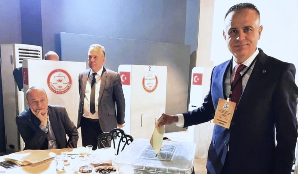 Denizli Esnaf Birliği'nde Kıran Kırana Seçim: Erbeği Gitti, Demirci Geldi...