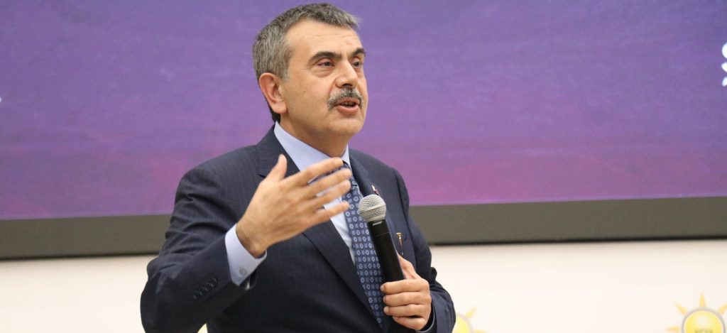AK Parti Denizli İl Başkanı Subaşıoğlu’ndan Teşkilata Birlik Ve Hizmet Mesajı...