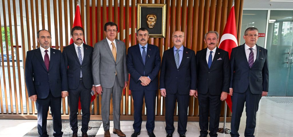 Milli Eğitim Bakanı Tekin, Denizli'de İncelemelerde Bulundu...