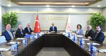 AK Partili Başkanlar, Ulaştırma ve Altyapı Bakanı Uraloğlu ile Görüştü