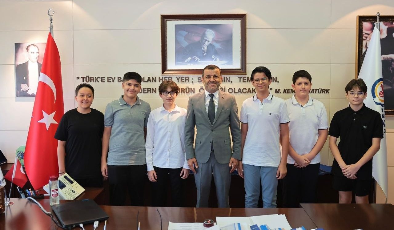 Başkan Çavuşoğlu LGS Şampiyonlarını Ağırladı