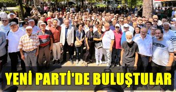 Denizli'nin 19 İlçe Başkanı Ve Yönetimleri Yeni Partiye Geçti...