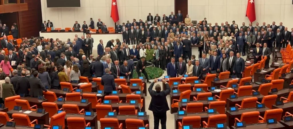 Çerçeve Yasa Oylamasında, Denizli’nin Vekilleri Türkiye’nin Aynası Oldular…