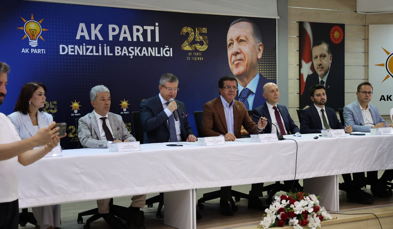 Denizli’de AK Parti’nin 25. Kuruluş Yıldönümü Büyük Bir Buluşma İle Kutlandı…