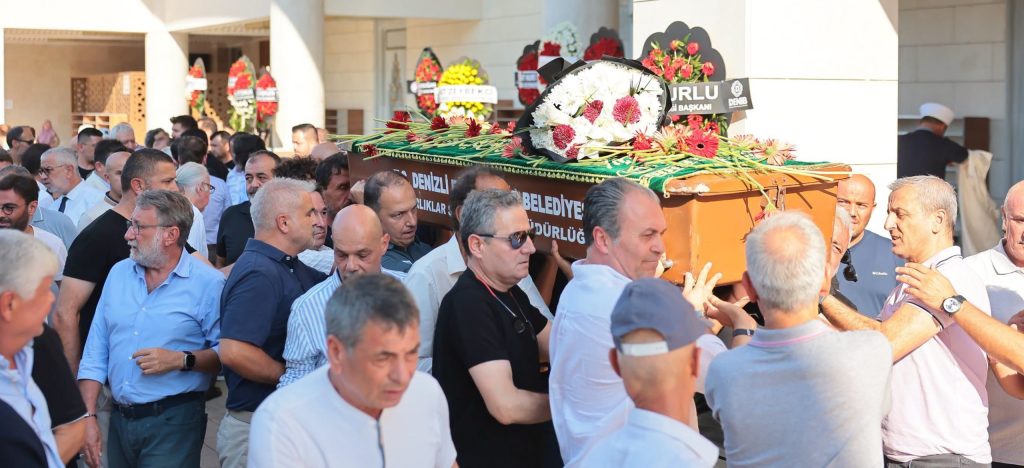 Denizli İş Dünyasının Ağabeyi Kömürcüoğlu Toprağa Verildi...