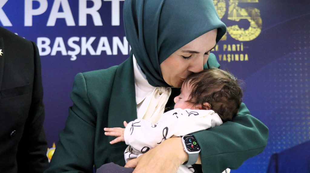 Bakan Göktaş, Denizli'de Gerçekleşecek Yeni Yatırımların Müjdesini Verdi...