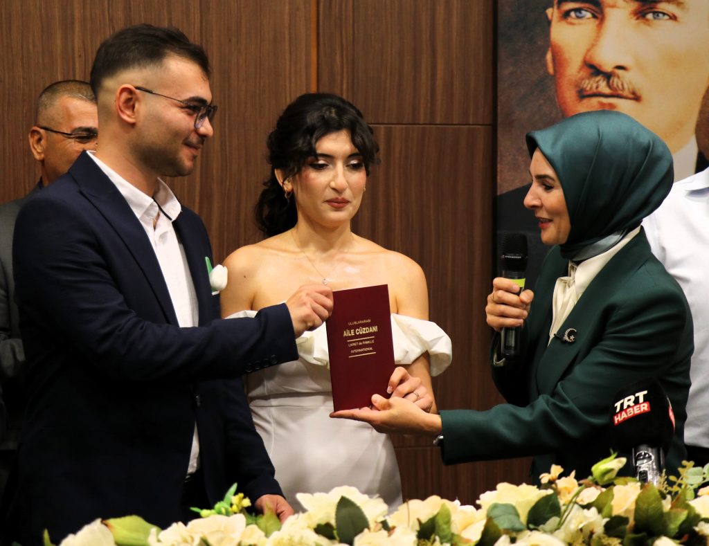 Bakan Göktaş, Denizli'de Gerçekleşecek Yeni Yatırımların Müjdesini Verdi...