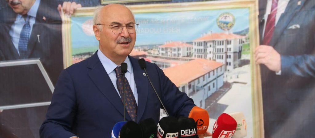 Denizli Valisi Köşger: Gençlerimizi, Tarımı Sevdirerek Eğitmemiz Lazım...