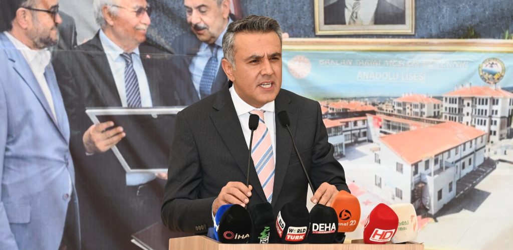 Vali Köşger: Gençlerimizi, Tarımı Sevdirerek Eğitmemiz Lazım...
