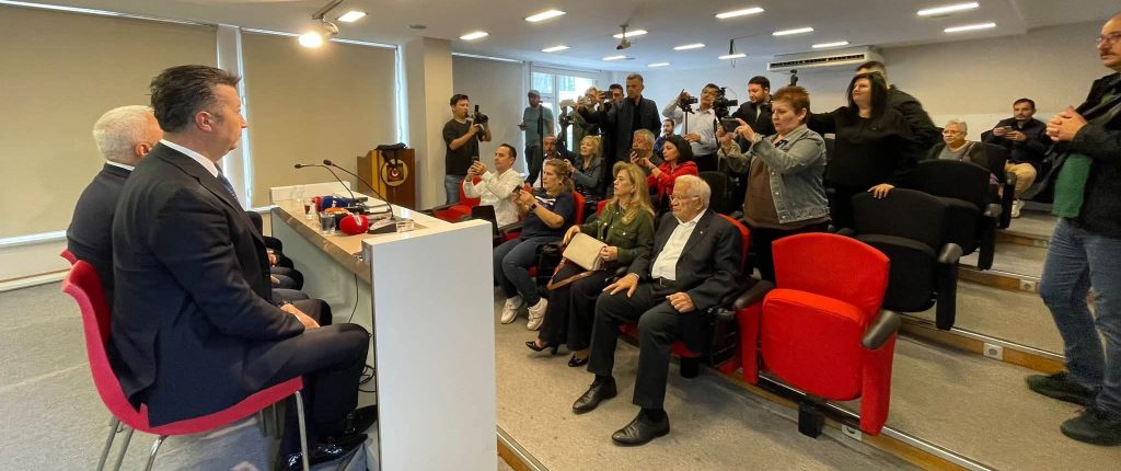 Yeni Parti Milletvekili Tuncay Özkan: 25 Gün Sonra Seçim Yapalım...
